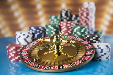 kotakwin app interface showing live-dealer table on mobile screen